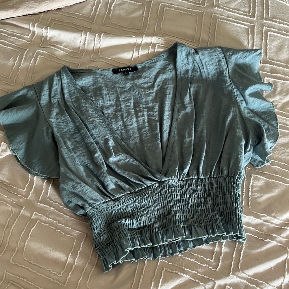 Cropped Linen Blue Tee